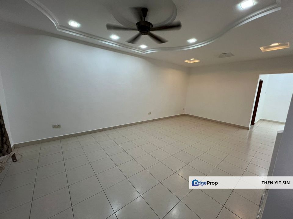 For Rent Double Storey @ Nusa Bestary Residency Bukit Indah @ Air Con Auto Gate, Johor, Skudai