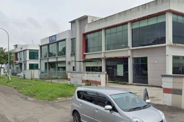 For Sale 2.6 Acre Detached Factory @ Kawasan Perindustrian Kempas @ Huge Factory HIgh Power Supply