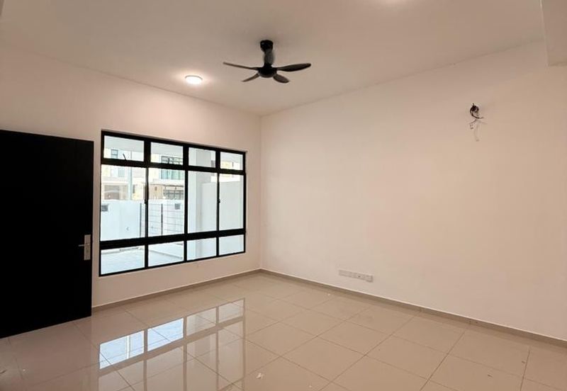 Bandar Putra Kulai (4e02 Sonatia 2)