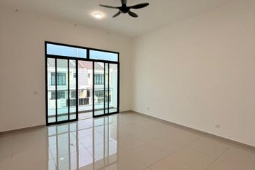 Bandar Putra Kulai (4e02 Sonatia 2)