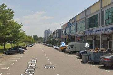 Double Storey Shop Lot @ Taman Kempas Utama @ Facing Main Road