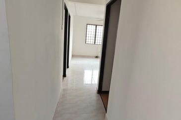 Flat Temenggong, Bandar Indahpura