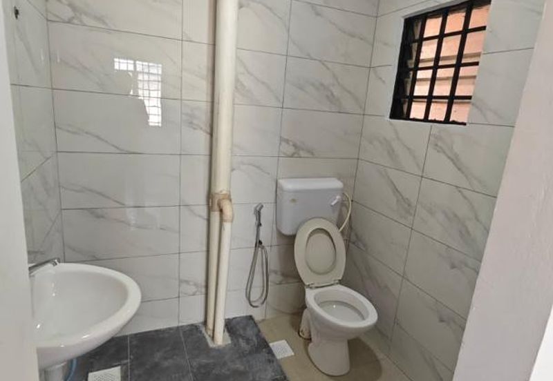 Flat Temenggong, Bandar Indahpura