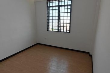 Flat Temenggong, Bandar Indahpura