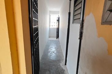 Flat Temenggong, Bandar Indahpura