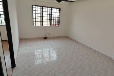 Flat Temenggong, Bandar Indahpura