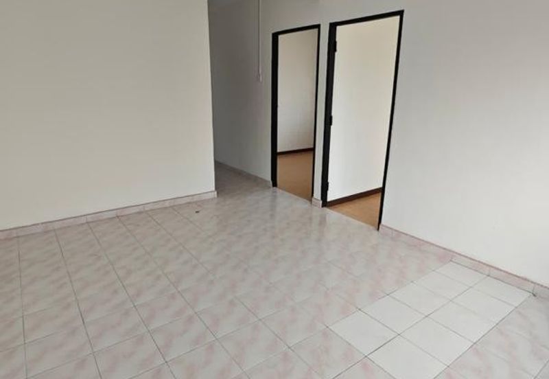 Flat Temenggong, Bandar Indahpura