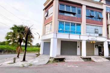 Taman Austin Perdana