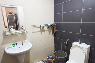 For Sale Double Storey Cluster @ Kangkar Pulai Taman Pulai Hijauan @ Unblock View & Extended