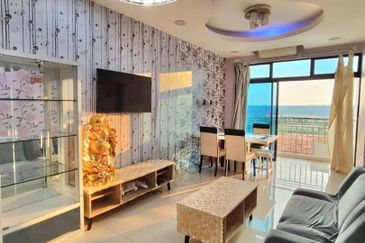 Seri Austin Luxury Apartment