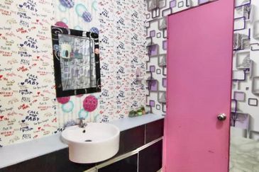 Seri Austin Luxury Apartment