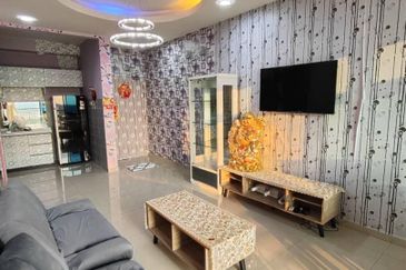 Seri Austin Luxury Apartment