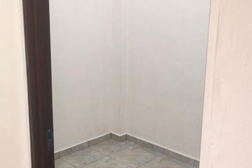 Ria 2 Apartment, Taman Megah Ria