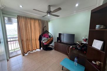 Ria 1 Apartment, Taman Megah Ria