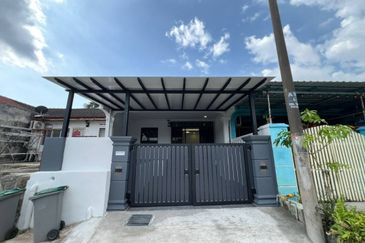 Single Storey Low Cost @ Taman Teratai Skudai @ Renovated Unit