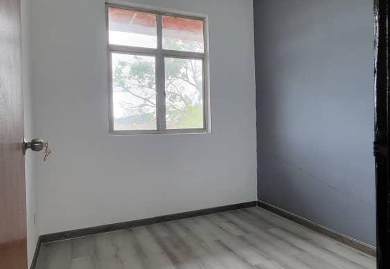 Sri Putra Apartments