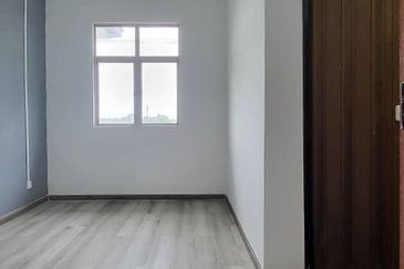 Sri Putra Apartments