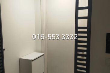 Pandora @ Tropicana Metropark