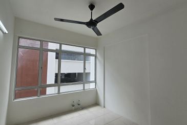 Pangsapuri Seri Tecoma