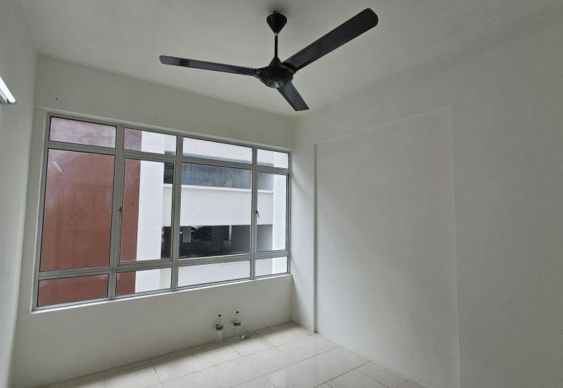 Pangsapuri Seri Tecoma