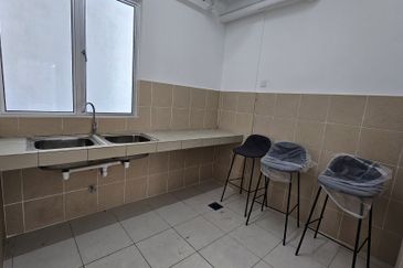 Pangsapuri Seri Tecoma