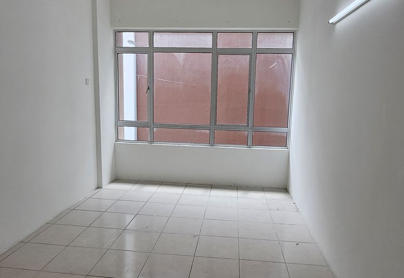 Pangsapuri Seri Tecoma