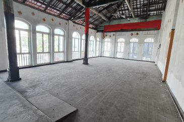 For Sale Double Storey Adjoining Shop at Ipoh Old Town