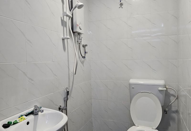 Jalan Paloh, Taman Taiping