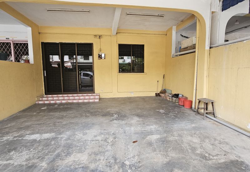 TAMAN BANDAR BARU MENGLEMBU