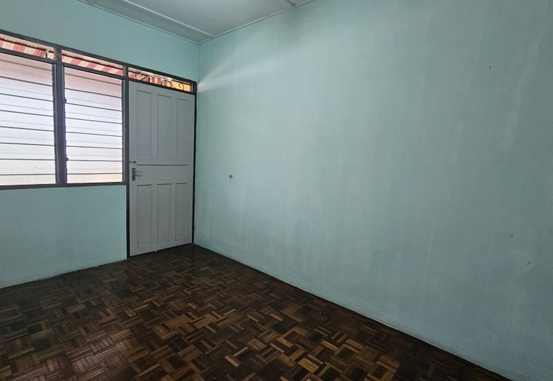 TAMAN BANDAR BARU MENGLEMBU