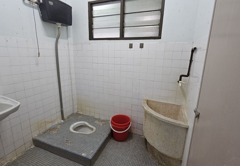 TAMAN BANDAR BARU MENGLEMBU