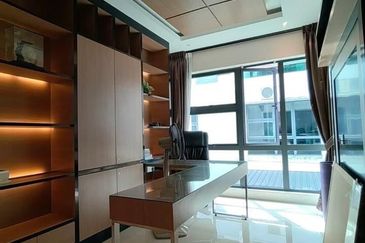 Taman Lapangan Hartamas Botani