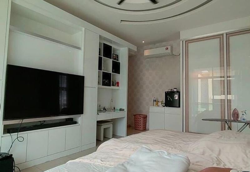 Taman Lapangan Hartamas Botani