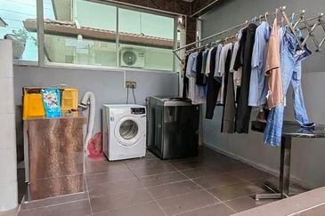 Taman Lapangan Hartamas Botani