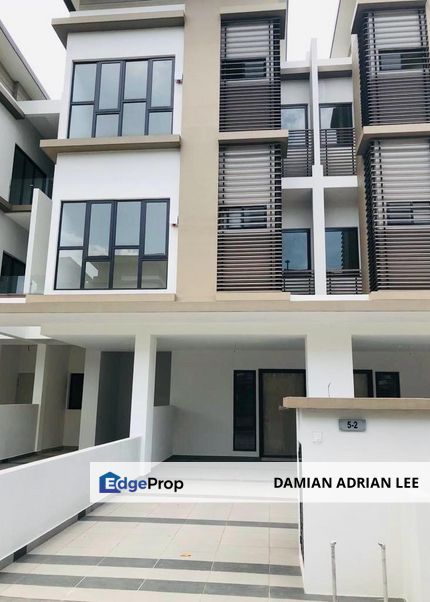 N’dira Townhouse @ 16 Sierra Bandar Puchong @ Landed For Sale , Selangor, Puchong South