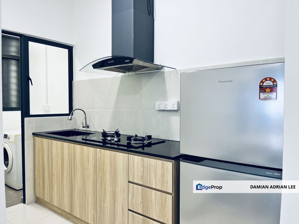 Brand New Fully Furnish 3 Bedroom / 2 Bath Flora Residency Setapak