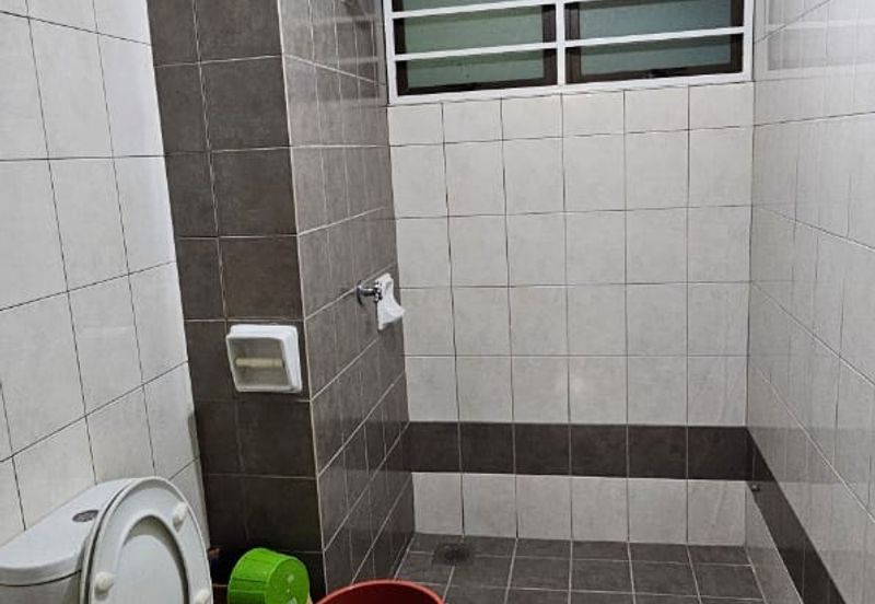 Indah Alam Condominium