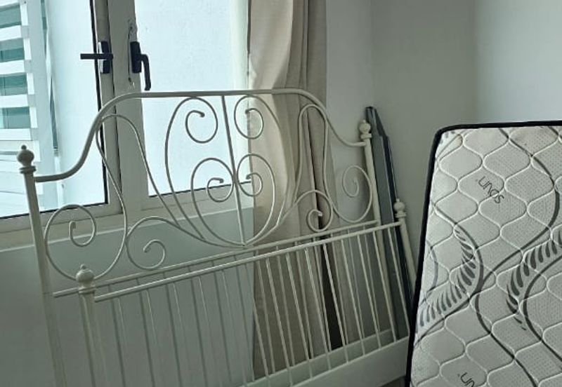 La Thea Residences @ 16 Sierra