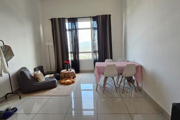 La Thea Residences @ 16 Sierra