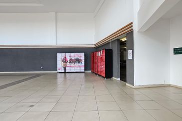 La Thea Residences @ 16 Sierra