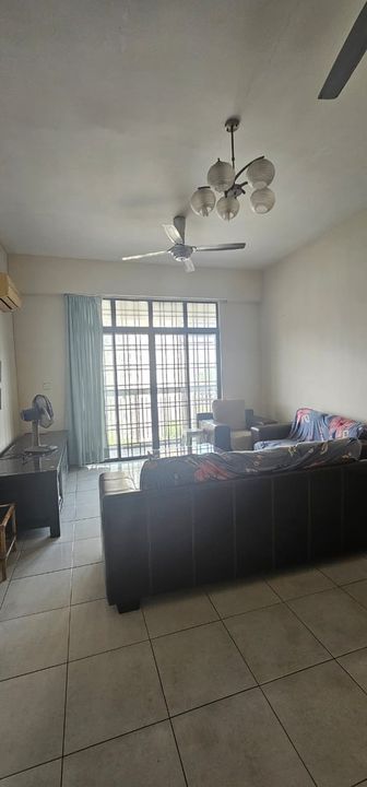 Diamond Residences Freehold Comfort. City Convenience. Your home at Diamond Resideces, Kuala Lumpur, Setapak