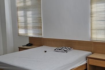 KGSAAS Golf Club, Seksyen 13