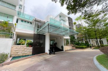 Kenny Hills Residence