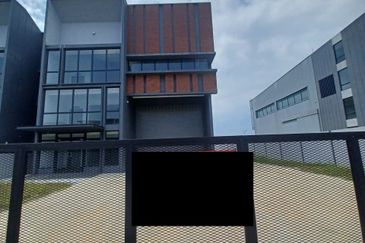 Elmina Business Park