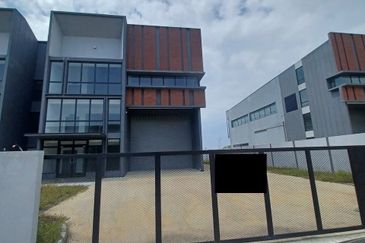 Elmina Business Park