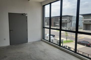 Elmina Business Park