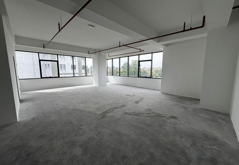 Radia Retail, Seksyen U8