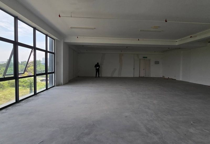 Kenwingston Square Garden