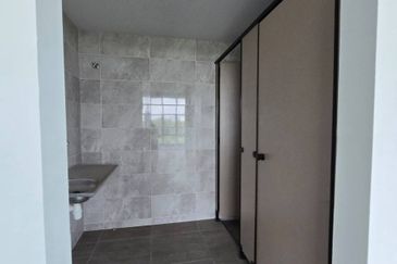 Kenwingston Square Garden