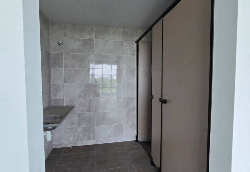 Kenwingston Square Garden